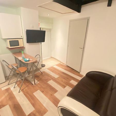 Angerville  Jolis Studio Meuble מראה חיצוני תמונה